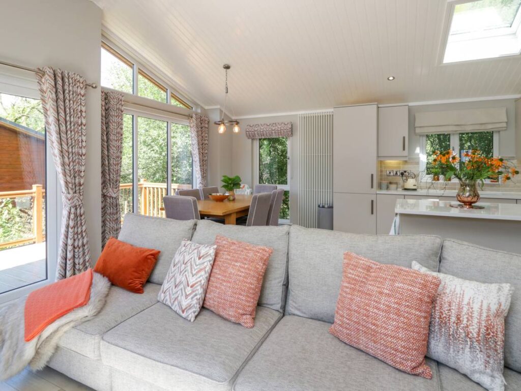 24e2aaa9015ae39e79da5a908b