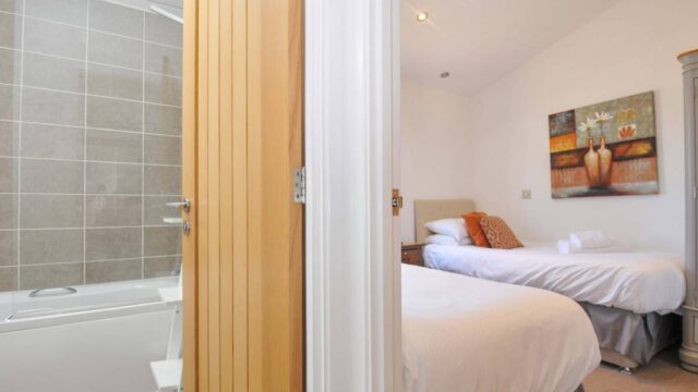 61d900122085bfe68daa3a9e8e