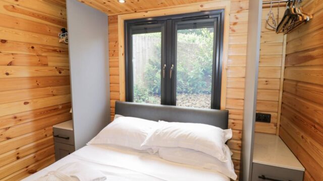 656334a52dc5b8f7c11518f05e