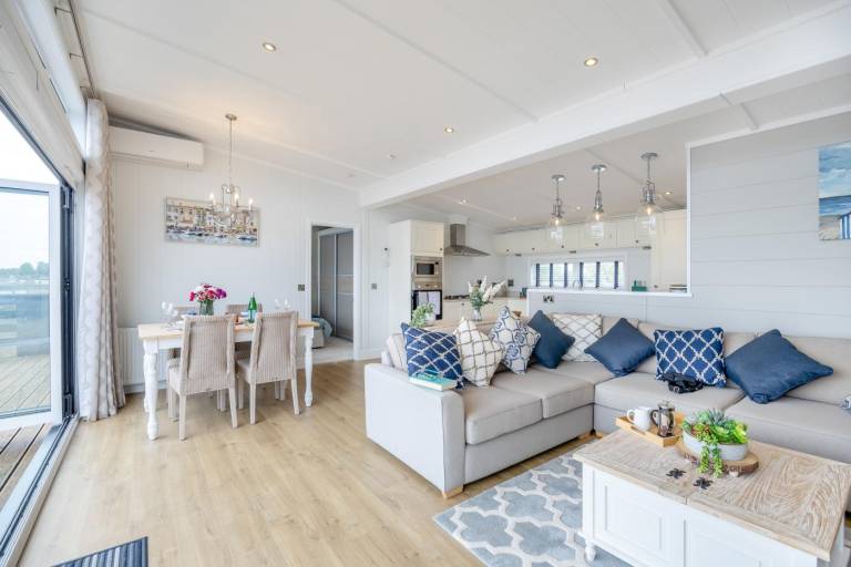 b20bc22b825b88b96987d27e5b