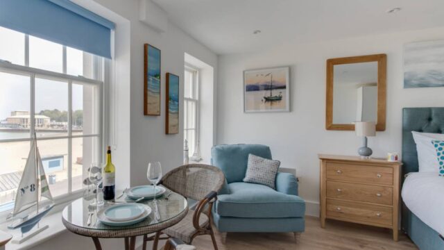 fbd1dfee44ae3c73cb9cef4fcd